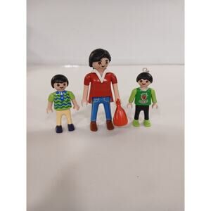 PLAYMOBIL Women Figure '94 Two Small Figures '95 Family Black Hair Red Bag